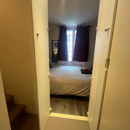 Petit Dupleix Atypique Porte Maillot F3 * Parigi